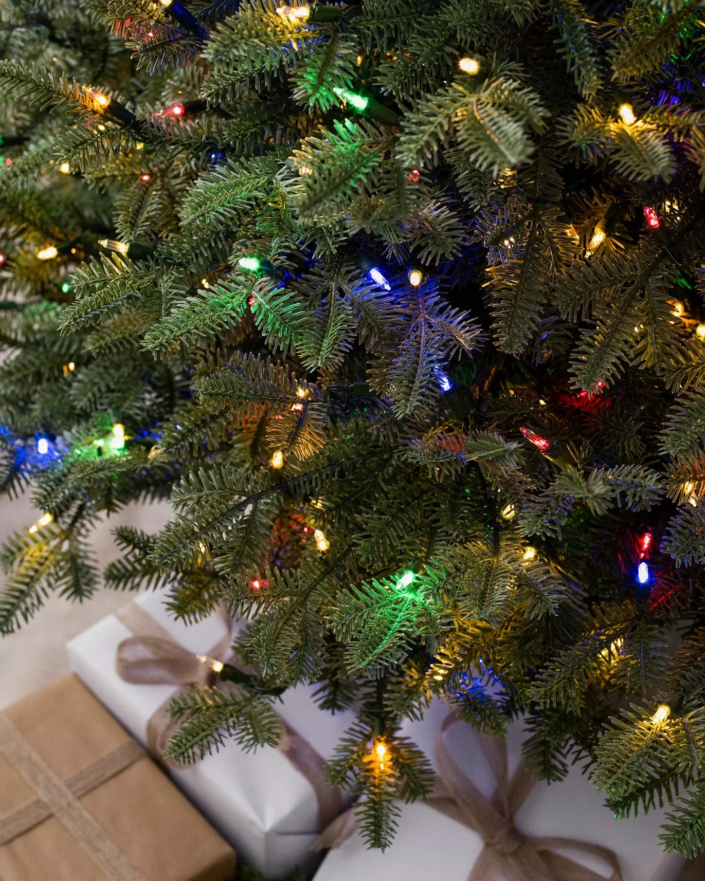 Árvore Natal Jardim Estrelas LED, Luxo e Brilho para Decoração Festiva