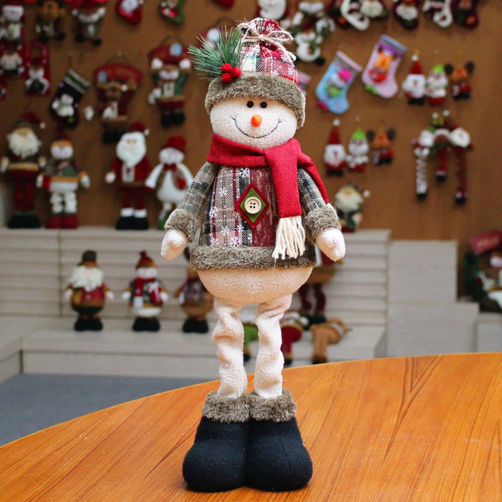 Conjunto Decorativo Natalino Premium: Papai Noel, Rena e Boneco de Neve Extensíveis