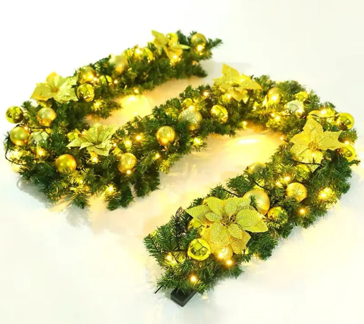 Festão Natalino Premium 10m com Kit LED, Bolas e Enfeites Vibrantes