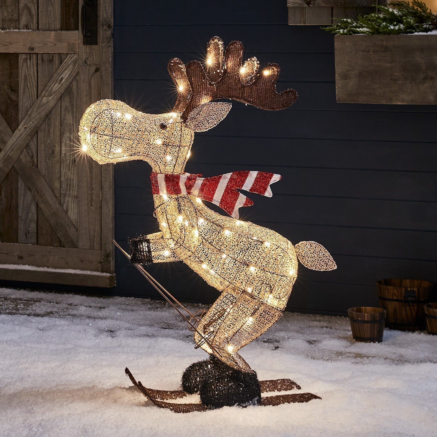Alce Esquiador Natalino Iluminado LED Decorativo Resistente Externo Interno Festivo