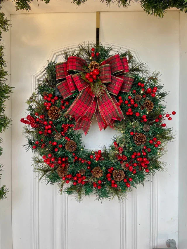 Guirlanda Natalina Farmhouse 60cm LED: Decoração Premium para Porta e Entrada